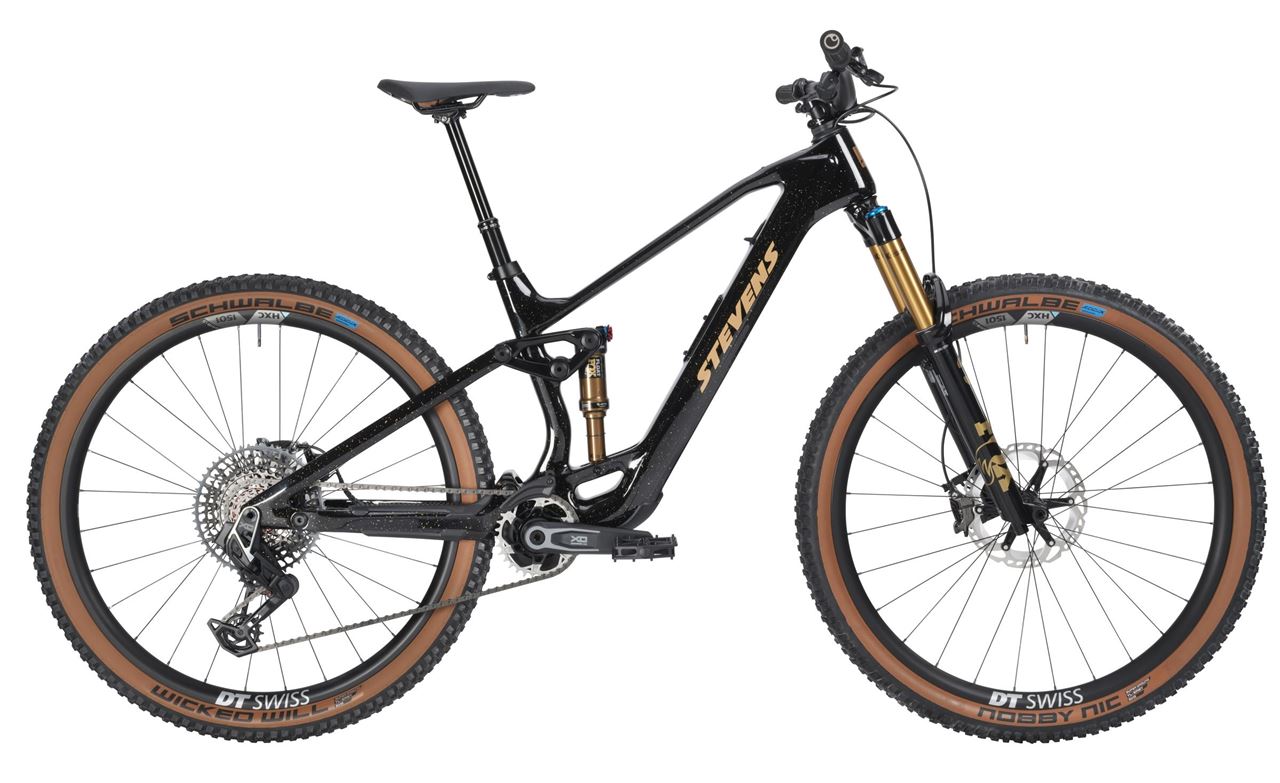 E-Maverick AM 9.4.3 26 R4 Golden Phantom_26